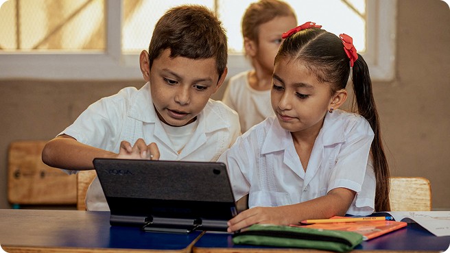 No single actor can close the digital divide alone